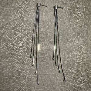 LONG SILVER THREAD EARRINGS – MODERN 4” DANGLE DESIGN FOR WOMEN